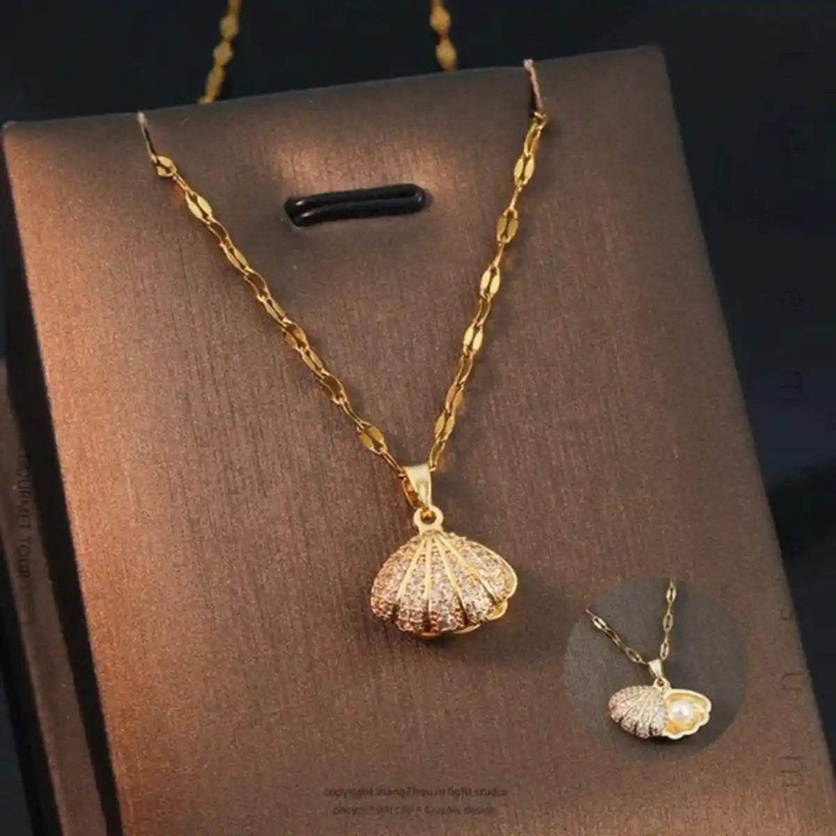 Pearl & Shell Motif Locket Set – Gold Stainless Steel