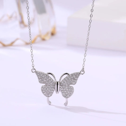 Delicate Butterfly Chain Necklace – Lightweight Silver Plated