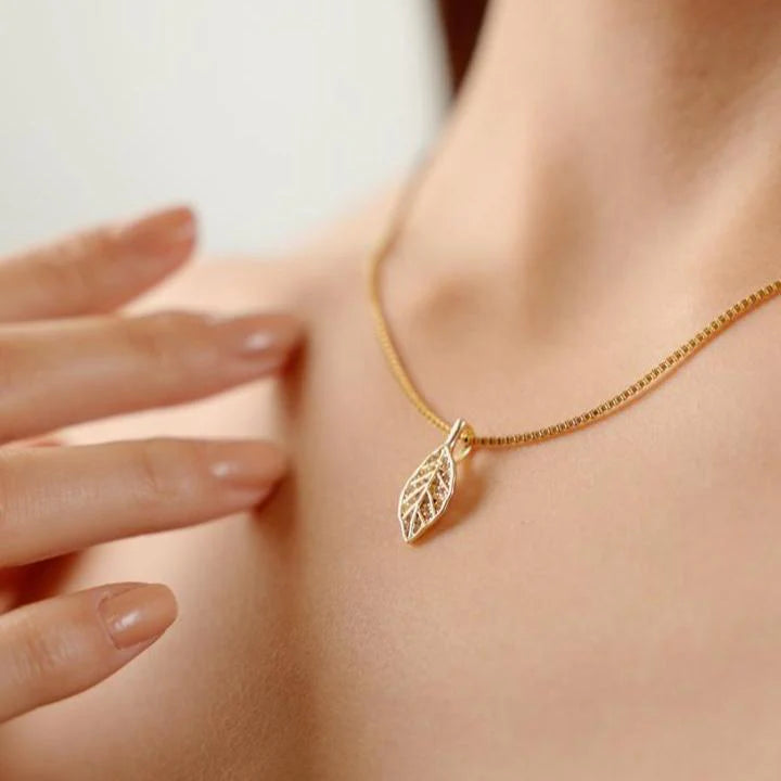 Women Alloy Korean Necklace